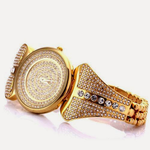 Luxurious Diamond Fashion Watch for Ladies - Gold