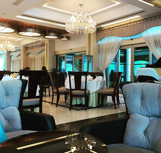 Janfen Restaurant, Amenity Building D-1 Dubai Aviation City - Dubai - United Arab Emirates, Restaurant, state Dubai