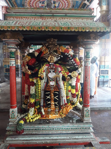 Paramakudi , Shri Vellai Kuthirai karuppasamy Trust, Gandhiji Main Rd, SPM Colony, Chinnakadai, Attupalam, Paramakudi, Tamil Nadu 623707, India, Tourist_Attraction, state TN