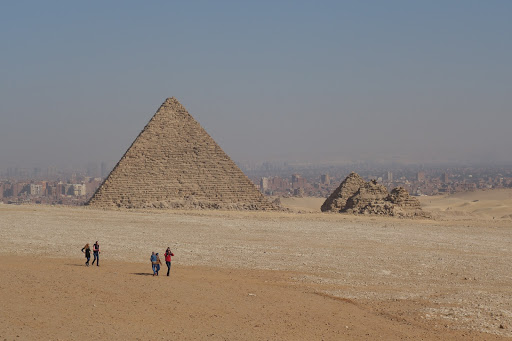 Smaller pyramid (Menkaure)