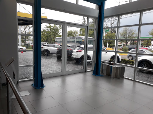 Mazda Galerías, Av. Vallarta 6218, Fracc. Jocotán, 45017 Zapopan, Jal., México, Tienda de segunda mano | JAL