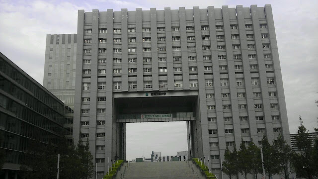 Shibaura Institute of Technology, 3-7-５ Toyosu, Koto, Tokyo 135-8548, Japan