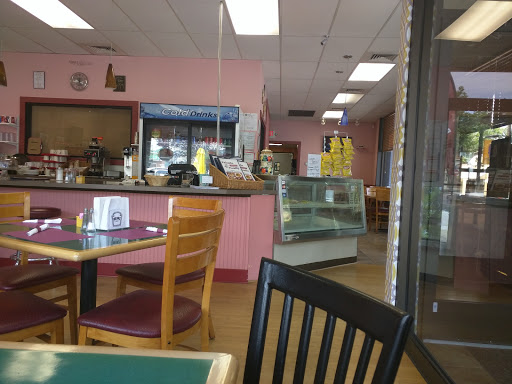 Diner «Friends and Family Diner», reviews and photos, 601 E Landis Ave, Vineland, NJ 08360, USA