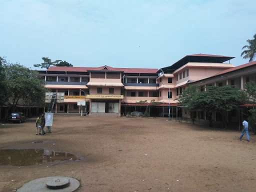 Elamakkara Government Higher Secondary School, Puthukkalavattom Rd, Elamakkara, Ernakulam, Kerala 682026, India, Secondary_school, state KL