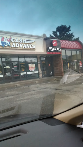 Pizza Restaurant «Pizza Hut», reviews and photos, 7951 Mall Rd, Florence, KY 41042, USA