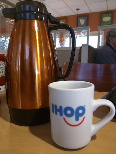 Restaurant «IHOP», reviews and photos, 70 Boston Turnpike, Shrewsbury, MA 01545, USA