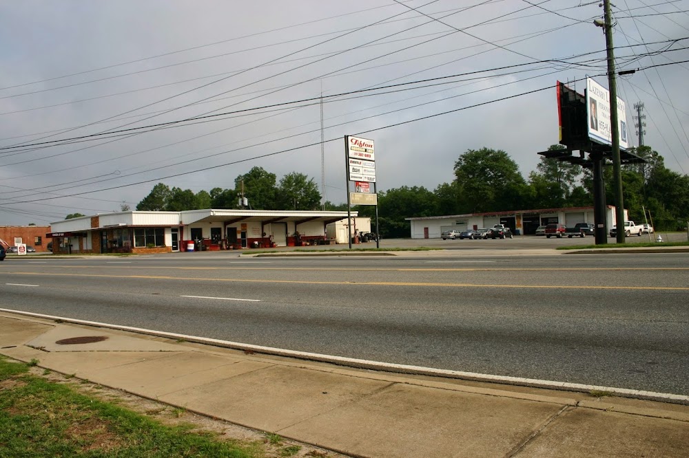 Tifton General Tire, Tifton, Tift County, Georgia, Сполучені Штати Америки.