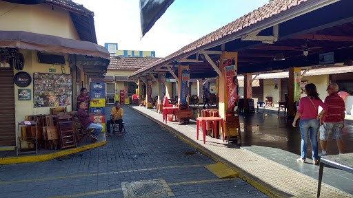 Mercado Popular da 74, R. 74, 329 - St. Central, Goiânia - GO, 74045-020, Brasil, Mercado_Municipal, estado Goias