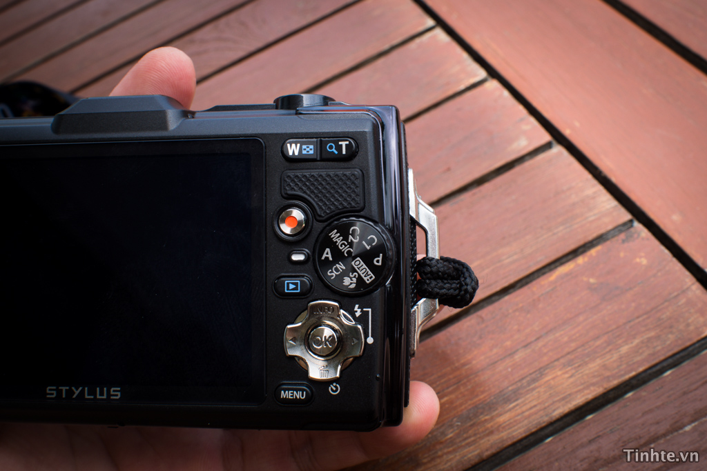 tinhte-OlympusTG2-6210089.