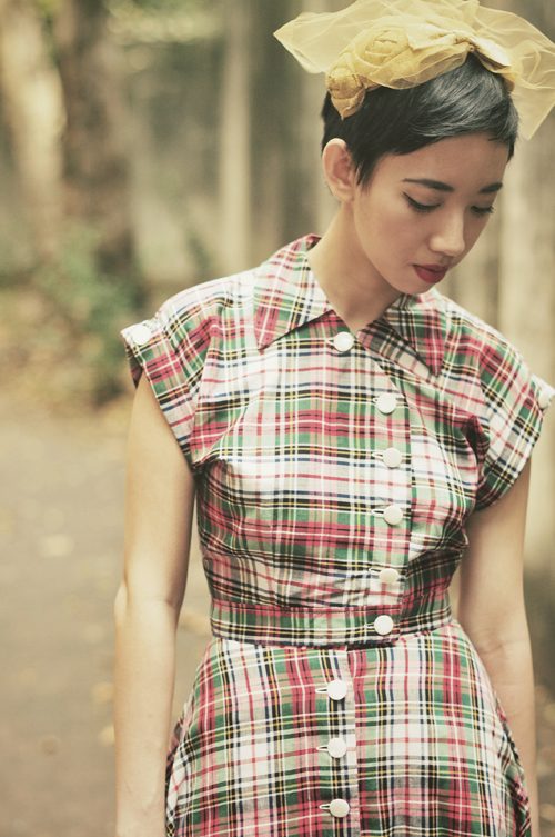 NoraFinds | Vintage Fashion Blogger | 1940s Streetstyle Photoshoot | Gin Francis