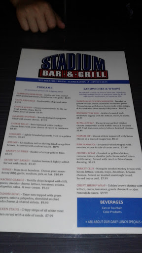 Sports Bar «Stadium Bar and Grill», reviews and photos, 957 Rockford Rd SW, Cedar Rapids, IA 52404, USA