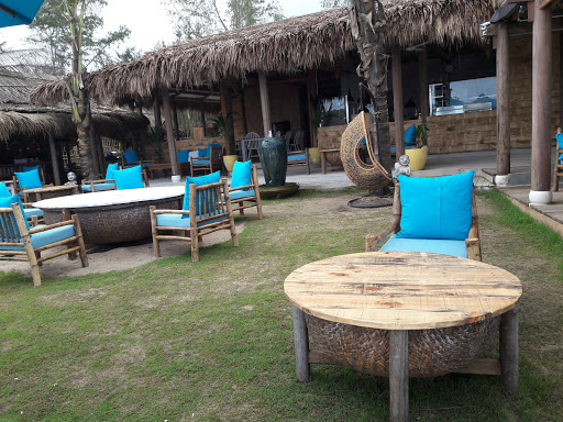 The DeckHouse An Bang Beach