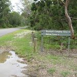 Road sign to  Boomeri campsite