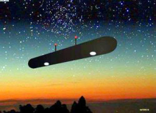 Four Cigar Shaped Ufo Observed On State Line Pa De