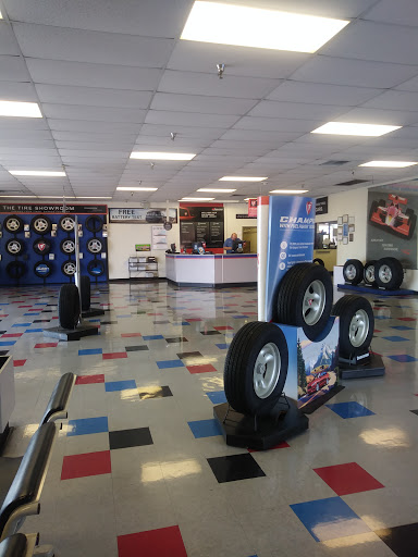 Tire Shop «Firestone Complete Auto Care», reviews and photos, 3720 W Camp Wisdom Rd, Dallas, TX 75237, USA