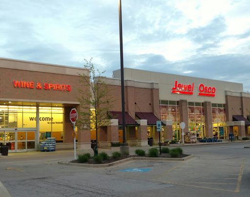 Grocery Store «Jewel-Osco», reviews and photos, 234 E Veterans Pkwy, Yorkville, IL 60560, USA