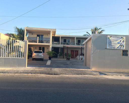 Villas Bayal, calle 27 por 22 y 24 col. benito juarez, benito juarez garcia, 97320 Progreso, Yuc., México, Alojamiento en interiores | HGO
