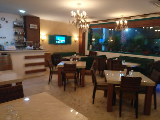 Fahrenheit - The Lounge, Sco 16-17 Green Park Avenuenue, Pakhowal Road, Near Nehru Sidhant Kender, Ludhiana, Punjab 141001, India, Wine_Bar, state PB