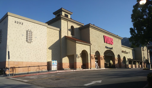 Grocery Store «Vons», reviews and photos, 3233 Foothill Blvd, La Crescenta, CA 91214, USA