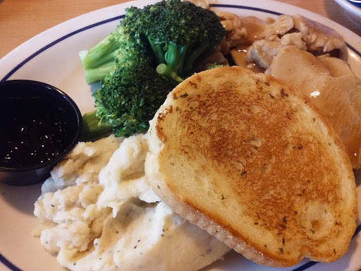 Restaurant «IHOP», reviews and photos, 746 Taylorville Rd, Grass Valley, CA 95949, USA