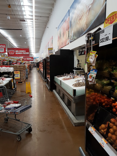 Ley Porticos, Blvd. Zertuche 283, Las Brisas, 22755 Ensenada, B.C., México, Supermercados o tiendas de ultramarinos | BC