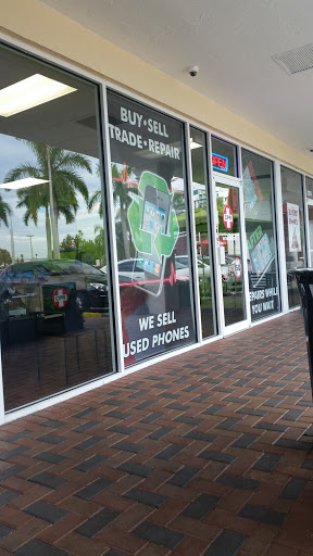 Mobile Phone Repair Shop «CPR Cell Phone Repair North Miami», reviews and photos, 13268 Biscayne Blvd, North Miami, FL 33181, USA