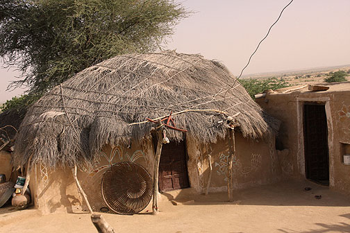 desert hut 9541
