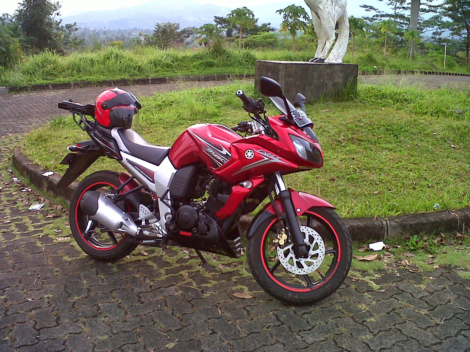 Motor Byson Modifikasi Touring - Thecitycyclist