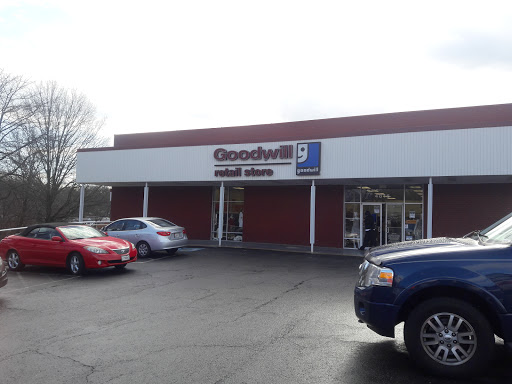 Thrift Store «Goodwill Retail Store & Donation Center», reviews and photos, 4816 Boiling Brook Pkwy, Rockville, MD 20852, USA