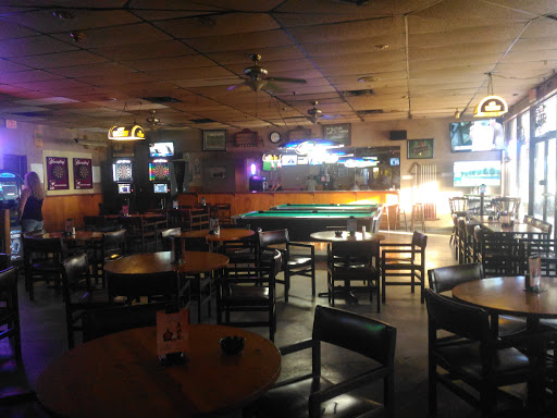 Sports Bar «The Water Hole Sports Bar», reviews and photos, 3503 Bell Shoals Rd, Valrico, FL 33596, USA