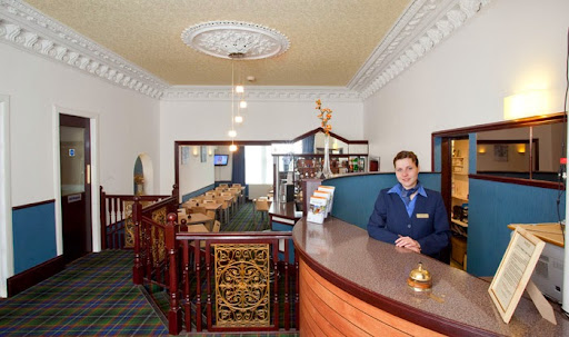 Piries Hotel