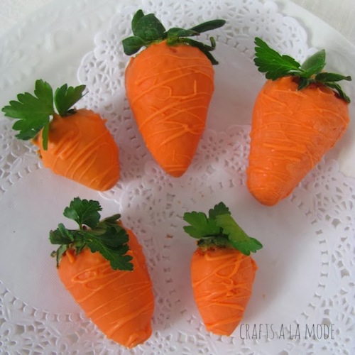 Faux Carrots (They're Really Strawberries!) by Crafts a la Mode