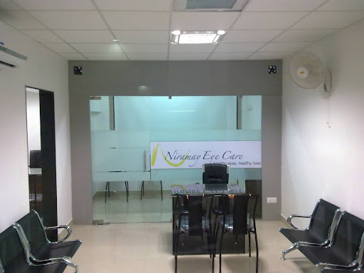 Niramay Eye Care Advanced Hospital, 76, 77 P.P. Chambers, 2nd floor, Shahid Bhagat Singh Rd, Dombivli East, Dombivli, Maharashtra 421201, India, Eye_Care_Clinic, state MH