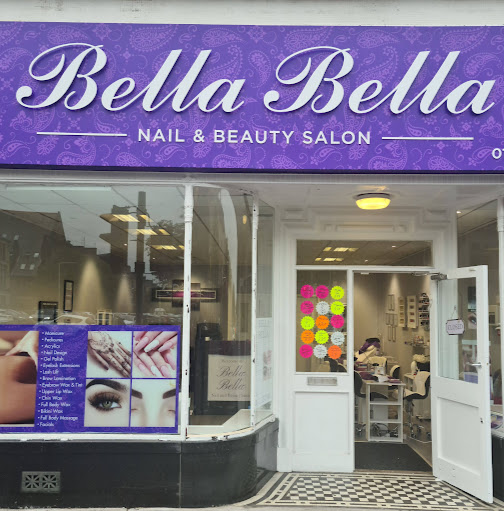 Bella Bella nail and beauty salon logo
