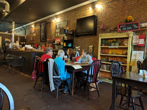 Cafe «The Mustard Seed Cafe», reviews and photos, 118 E Market St, Kingsport, TN 37660, USA