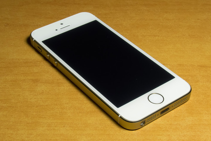 Iphone 5s 64g Gold 犀牛盾偽開箱 Mobile01
