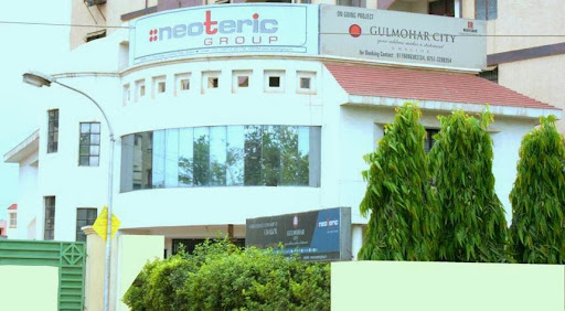Neoteric Group, Silver Estate Apartments, D-2, University Road, Balvant Nagar, Gwalior, Madhya Pradesh 474002, India, Road_Contractor, state MP