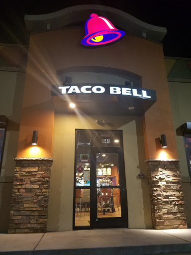 Mexican Restaurant «Taco Bell», reviews and photos, 641 N 14th St, Leesburg, FL 34748, USA
