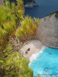 Ναυάγιο / Shipwreck