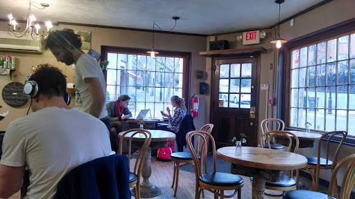Cafe «Benefit Juice Bar & Cafe», reviews and photos, 404 Benefit St, Providence, RI 02903, USA