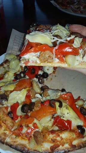 Pizza Restaurant «MOD Pizza», reviews and photos, 1240 N Loop 336 W #500, Conroe, TX 77301, USA