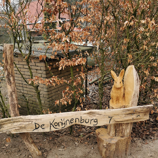 "Coöperatie "Chaletpark de Konijnenburg" UA" logo