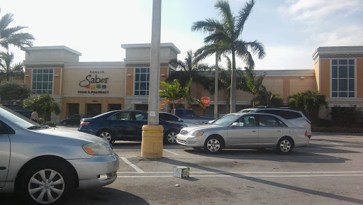 Supermarket «Publix Super Market Sabor Hialeah Plaza», reviews and photos, 1290 W 68th St, Hialeah, FL 33014, USA