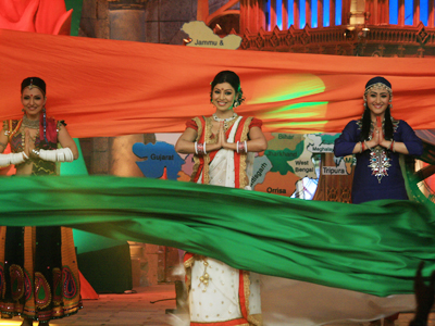 Navina, Debina and Shilpa Shinde perform as SAB TV celebrates Republic Day on the show 'Hum SAB Saath Hain'.