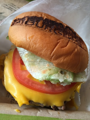 Hamburger Restaurant «BurgerFi», reviews and photos, 77 12th St NE, Atlanta, GA 30309, USA