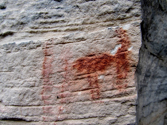 Tiny pictograph