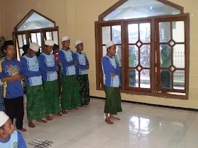 Tayammum di Tembok atau Kursi