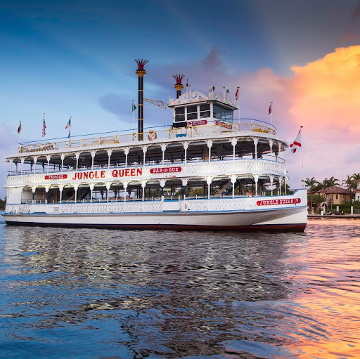 Jungle Queen Riverboat logo