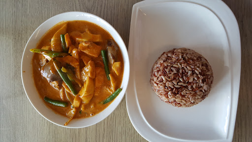 Thai Restaurant «Sticky Rice Cafe», reviews and photos, 2810 International Blvd, Oakland, CA 94601, USA