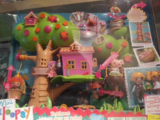 PUSETA: Tree House